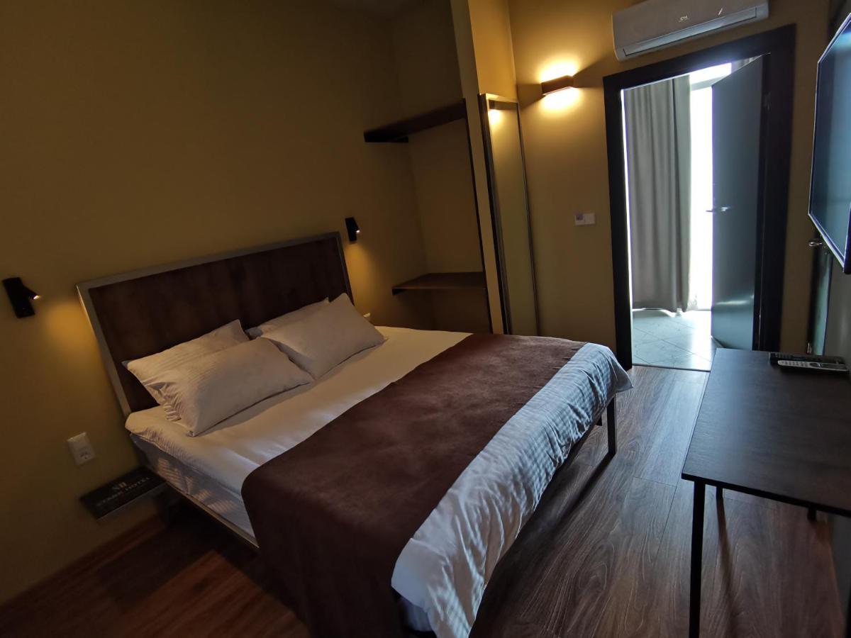 Stark Hotel 4*