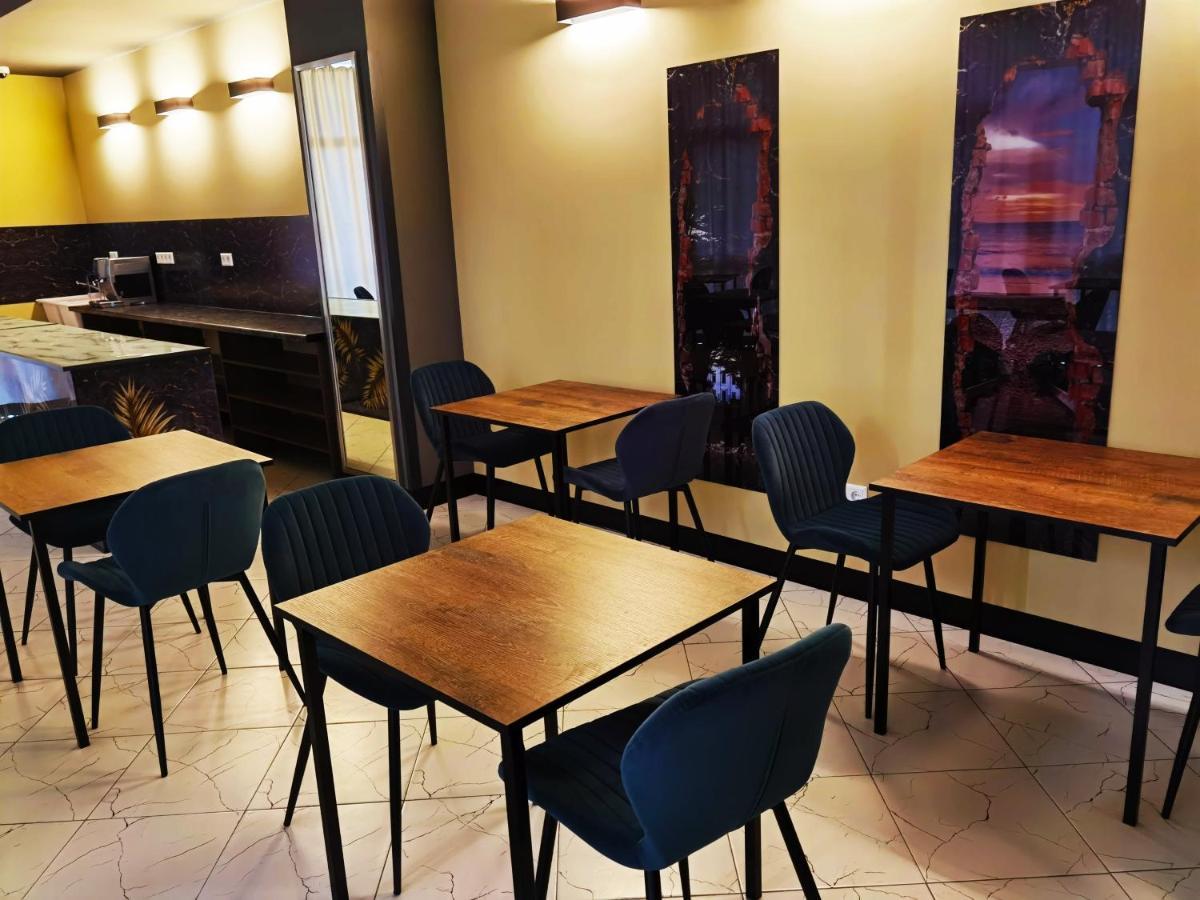 Готель Stark Hotel 4*
